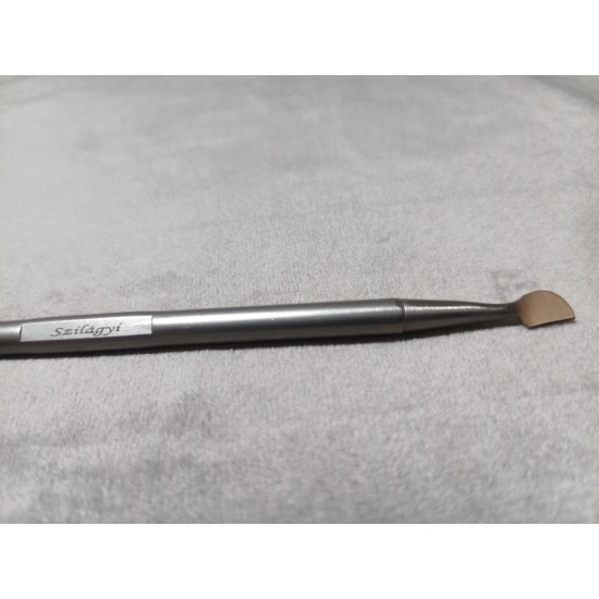 Szilágyi Manikûr kaparó - feltoló Rozsdamentes TK070