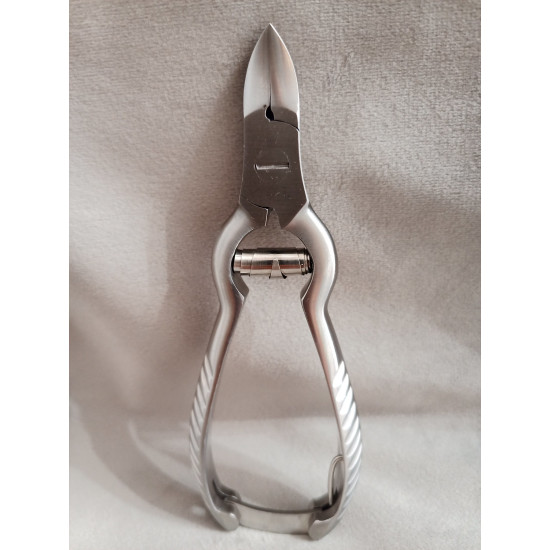 Rozsdamentes körömcsípő hernyórugós 13,5cm RM34