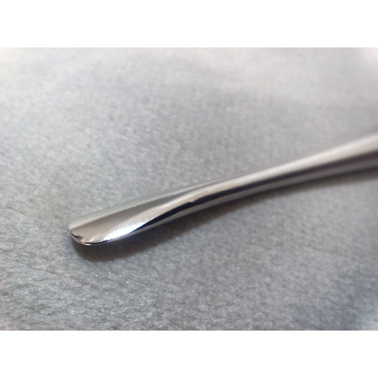 Bőrfeltoló, körömsánctisztító diabéteszesek számára kétvégű Colibri