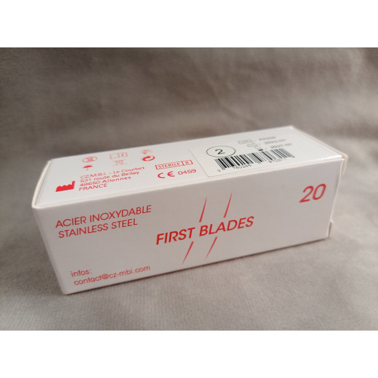 FIRST BLADES Medihalter szike #2 - 20 db