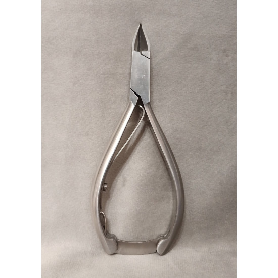 Szilágyi körömcsípő  egyenes keskeny fej 13.5cm RM38