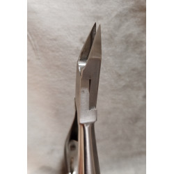 Szilágyi körömcsípő  egyenes keskeny fej 13.5cm RM38