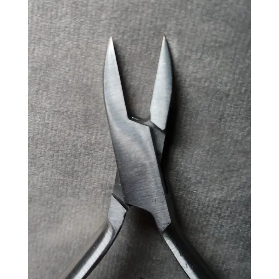 Szilágyi körömcsípő 11cm hegyes RM33 Szilágyi körömcsípő 11cm hegyes RM33